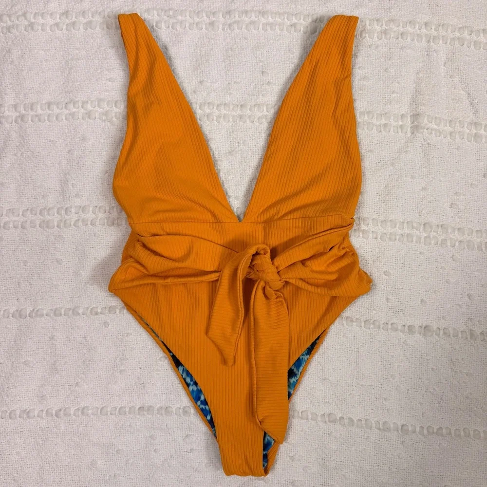 MAAJI‎ Maracuji McDreamy Reversible Deep Plunge Ribbed Yellow One Piece Medium